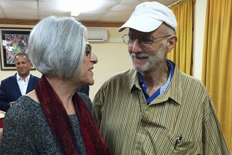 El contratista estadounidense Alan Gross y su esposa figuran entre los invitados a presenciar el discurso del estado de la Unión que el presidente Barack Obama dará este martes ante el Congreso.