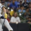 Cerveceros regresan a senda del triunfo: ganan 5-1 a Rojos