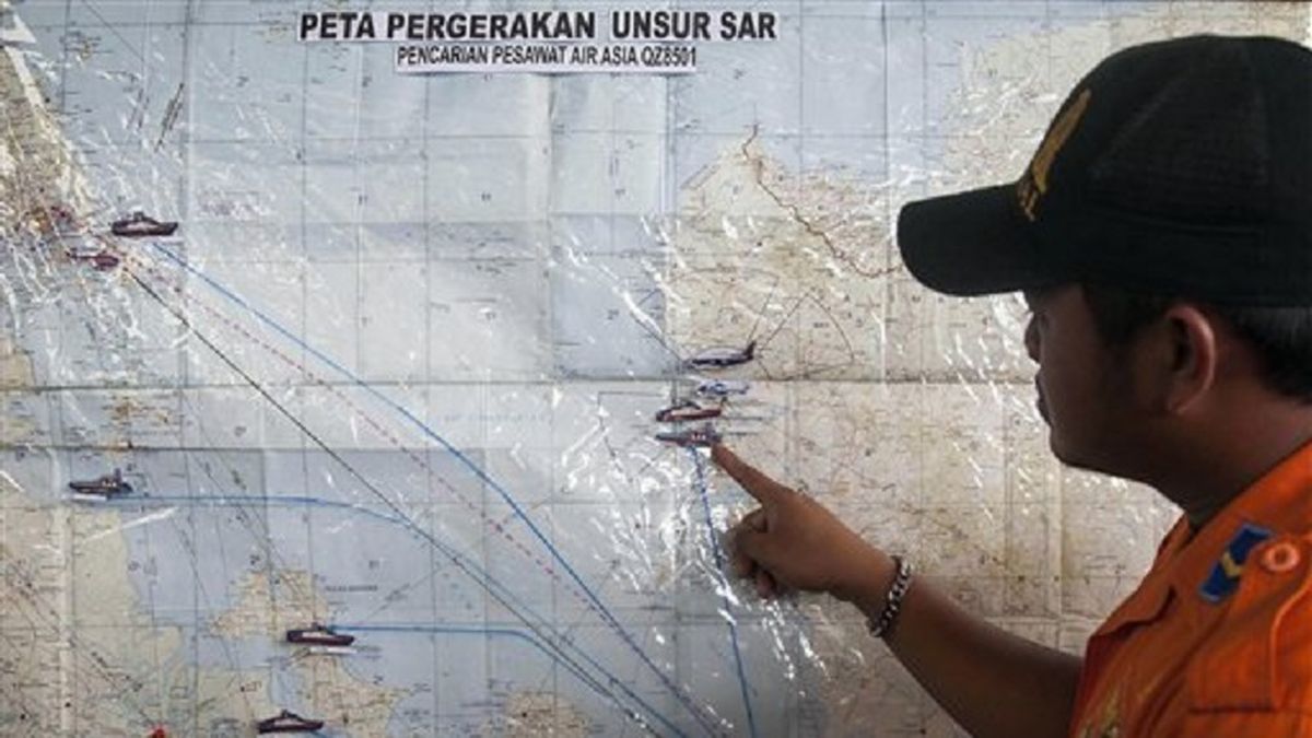 Detectan Pings De Las Cajas Negras Del Avión Siniestrado De Airasia