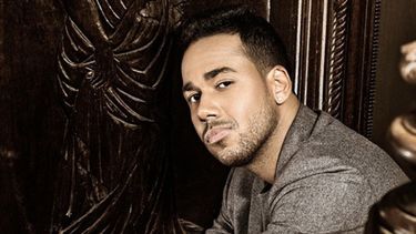 americateve | La causa es honrar a nuestras tropas por el servicio y la seguridad que nos proporcionan y Romeo Santos será parte de ella.