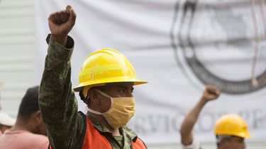 crece desesperacion por desaparecidos tras sismo en mexico
