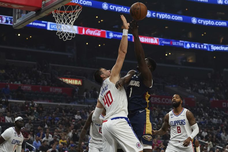 DEP-BAS PELICANS-CLIPPERS