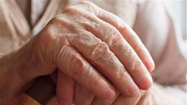 americateve | La prensa oficial pide 'trabajar en una estrategia nacional que permita afrontar las demencias y sus factores de riesgo'.