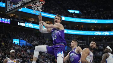 Markkanen anota 43; Jazz vence a Thunder en alargue