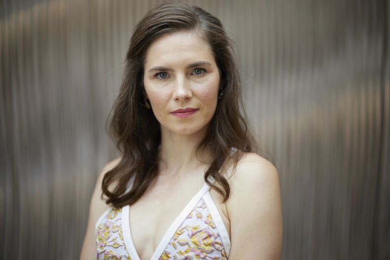 Amanda Knox posa para un retrato para promover The Twisted Tale of Amanda Knox el martes 19 de agosto de 2025, en Nueva York. (Foto Matt Licari/Invision/AP)