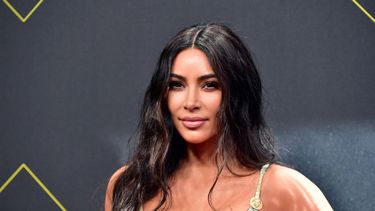 kim kardashian parece haber confirmado que voto por joe biden