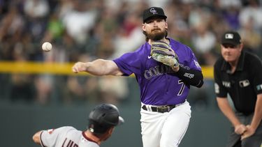 Rockies ganan a Diamondbacks liderados por Rodgers y Joe