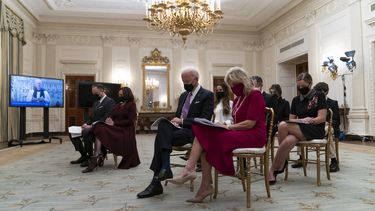 Una Casa Blanca muy distinta: mascarillas y sana distancia