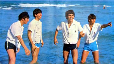 americateve | En sus casas, más de 70 millones de estadounidenses vieron el espectáculo en sus televisores.