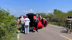 aparatoso accidente en mexico deja mas de 20 migrantes cubanos heridos