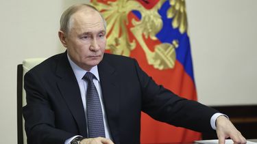 El presidente ruso Vladimir Putin en Moscú, el 15 de enero del 2025. (Alexander Kazakov, Sputnik, Kremlin Pool Photo via AP)