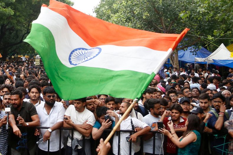 El sitio de acampado de partidarios del Partido Cucarachas-Janta en Jantar Mantar en Nueva Delhi, el 21 de julio del 2026. (AP foto/Shekhar Yadav)