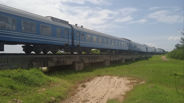 dos personas mueren atropelladas por un tren en el oriente de cuba