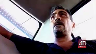 regimen cubano encierra dentro de una patrulla a dos disidentes por 17 horas