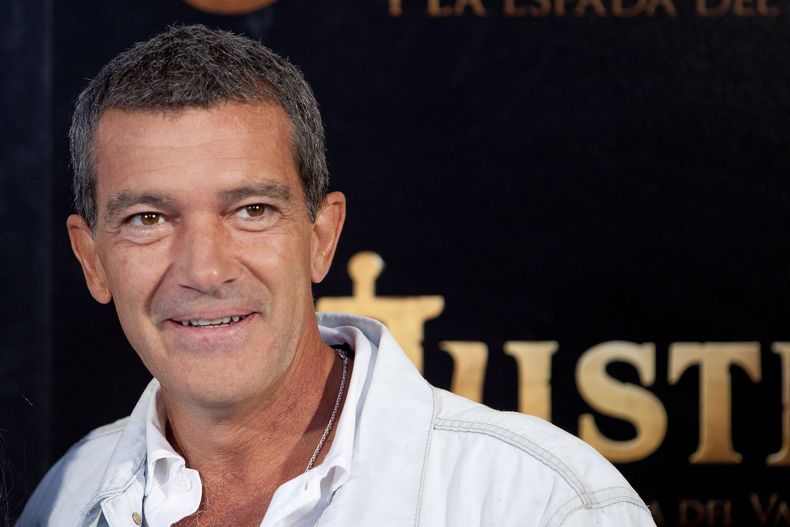 En esta foto del 11 de septiembre del 2013, Antonio Banderas presenta la cinta animada "Justin y la espada del valor" en Villaviciosa de Od&oacute;n, Espa&ntilde;a. El actor espa&ntilde;ol recibir&aacute; el premio Goya de honor en reconocimient