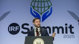 El vicepresidente JD Vance habla en la Cumbre Internacional de Libertad Religiosa en el hotel Hilton, el miércoles 5 de febrero de 2025, en Washington. (AP Foto/Rod Lamkey, Jr.)
