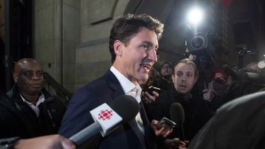 Trump elogia nuevo TLCAN; Trudeau dice que todos ganan