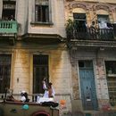 Vender la casa para pagar la salida del país