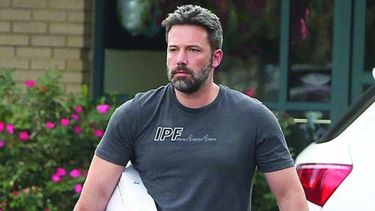 donde esta jennifer lopez ? ben affleck fue visto nuevamente en una clinica de rehabilitacion