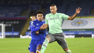 Everton vence 2-0 a Leicester, es quinto den la Premier