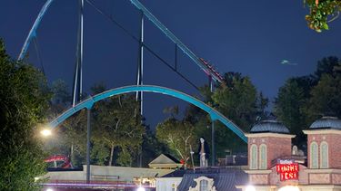 Una montaña rusa de Six Flags en Georgia el lunes 12 de octubre de 2026 en Austell, Georgia. (AP Foto/Emilie Megnien)