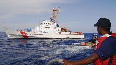 guardia costera anuncia cambios en permisos para embarcaciones que viajen a cuba