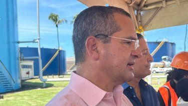Gobernador dice que las  interrupciones eléctricas este año han mermado un 35 por ciento