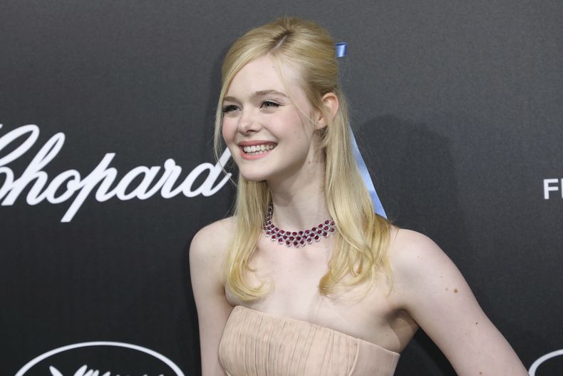 ESP-CIN_CANNES-ELLE_FANNING-0.jpg