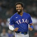Durán vacía bases con triple en la 9na; Rangers ganan