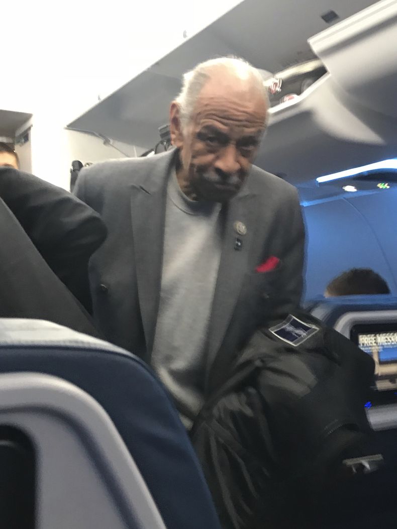 AMN-GEN_EEUU-ABUSO_SEXUAL-CONYERS-1.jpg