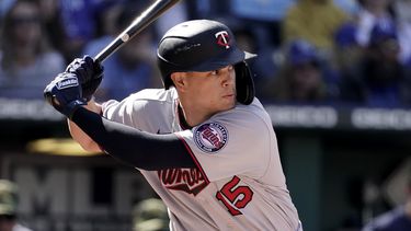 Mellizos vienen de atrás en victoria de 7-6 ante Reales