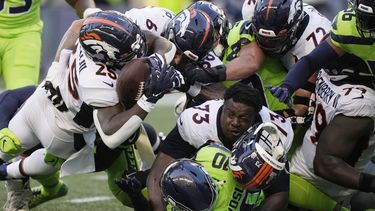 Seahawks sobreviven al regreso de Wilson y vencen a Broncos