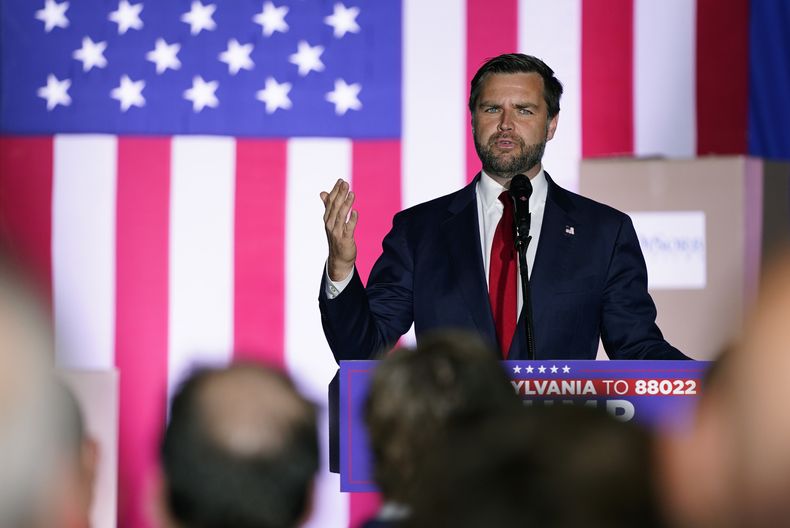 El candidato vicepresidencial republicano JD Vance en un evento de campaña en Filadelfia el 19 de agosto del 2024. (Foto AP/Chris Szagola)