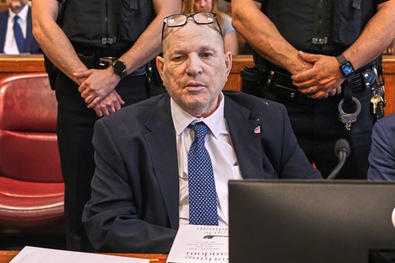 Harvey Weinstein comparece ante un tribunal penal en Nueva York, el martes 21 de abril de 2026. (Foto AP/Richard Drew, Pool)