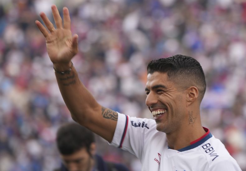DEP-FUT URUGUAY-SUÁREZ