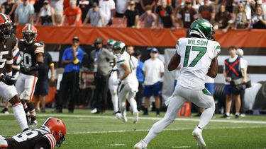 Flacco lidera reacción de Jets, que sorprenden a Browns
