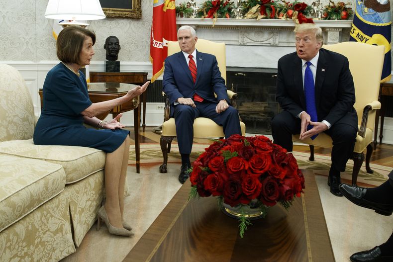 AMN-INM_TRUMP-MURO-0.jpg