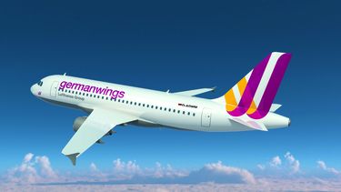 cayo un airbus 320 en francia con 148 personas a bordo, se cree que no hay sobrevivientes