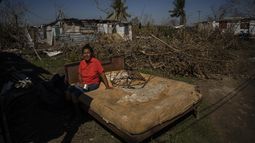 los damnificados olvidados del huracan ian en cuba, un ano despues: aqui no ha venido nadie. nunca