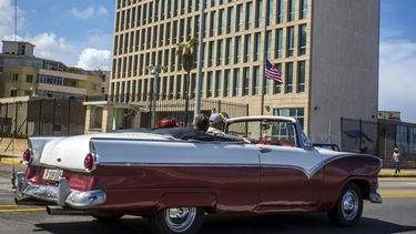 EEUU ratifica reducciones de personal de su embajada en Cuba