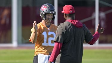 Brady y Bucs vuelven a prácticas; se preparan para ganar