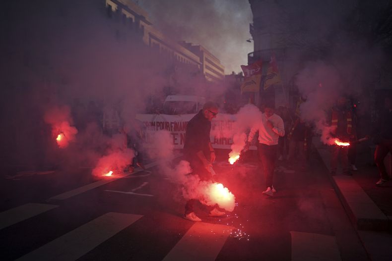 EUR-ECO FRANCIA-PENSIONES-PROTESTAS