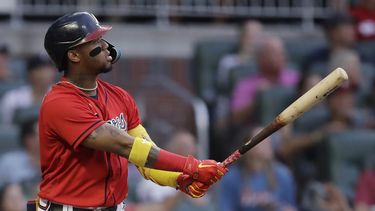 Bravos disparan 4 jonrones para apalear a Nacionales