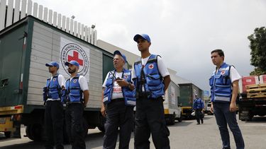 Llega a Venezuela ayuda humanitaria de la Cruz Roja