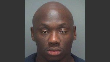 americateve | Foto que se le tom&oacute; al boxeador Antonio Tarver al ser detenido en la Florida el 1ro de marzo del 2014. La polic&iacute;a lo par&oacute; por una infracci&oacute;n de tr&aacute;fico y se dio cuenta de que ten&iacute;a pendiente una orden de arresto e