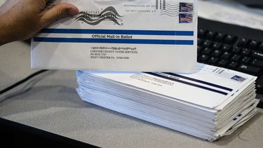 Facebook dice que está facilitando el voto por correo
