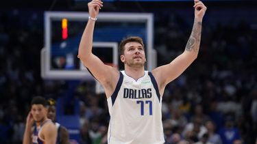Mavs mejoran en defensa y se acercan a Suns