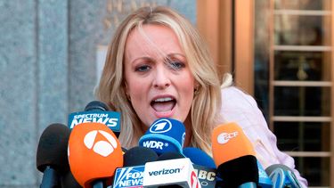 Stormy Daniels demanda a Trump por difamación