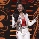 ARCHIVO - Lupita Infante canta en la ceremonia de los Latin American Music Awards el 17 de octubre de 2019 en Los Ángeles. Infante lanzó su EP Puras de Mi Abuelo, Vol. 1 con canciones interpretadas por su abuelo el actor y cantante Pedro Infante. (Foto por Chris Pizzello/Invision/AP, archivo)