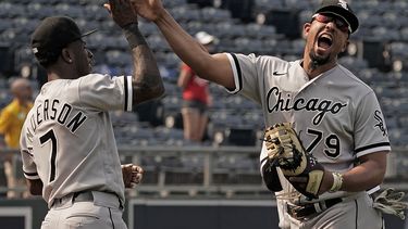 Abreu remolca 2; Medias Blancas vencen a Reales